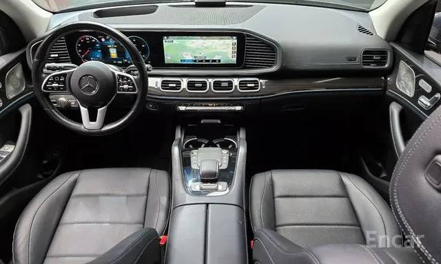 Фото Mercedes-Benz GLE300d 4MATIC