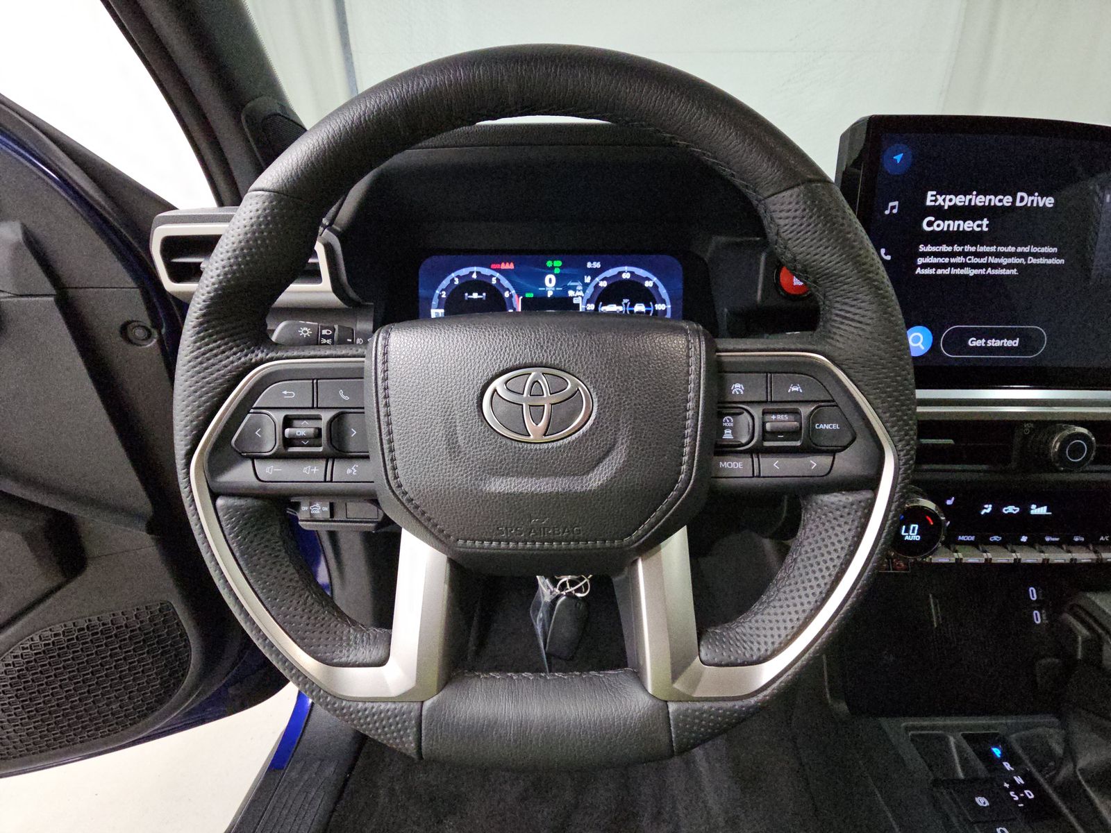 Фото 2025 Toyota Tacoma TRD Sport Crew Cab Medium Bed