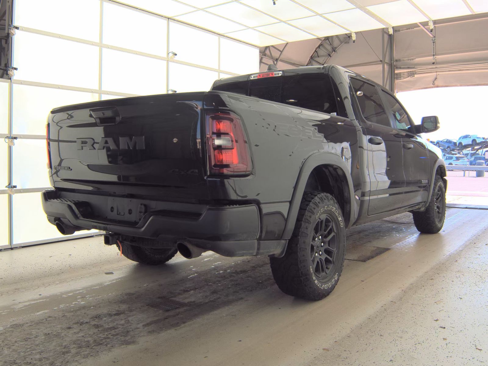 Фото 2025 Ram 1500 Rebel Crew Cab Short Bed