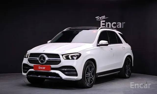 Фото Mercedes-Benz GLE450 4MATIC
