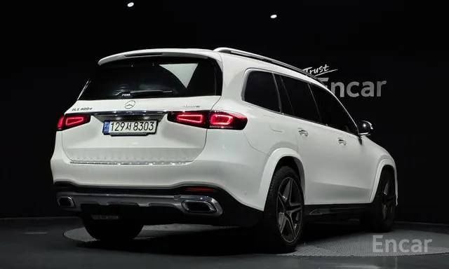 Фото Mercedes-Benz GLS400d 4MATIC