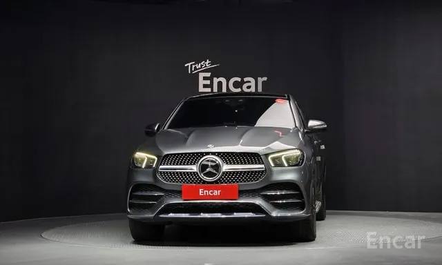 Фото Mercedes-Benz GLE400d 4MATIC