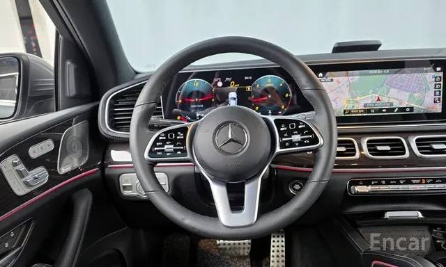 Фото Mercedes-Benz GLE400d 4MATIC